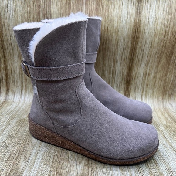 Orthofeet Shoes - Orthofeet Claire Faux Fur Women's Size 9 Wide Lined Water Repellent Suede Boot